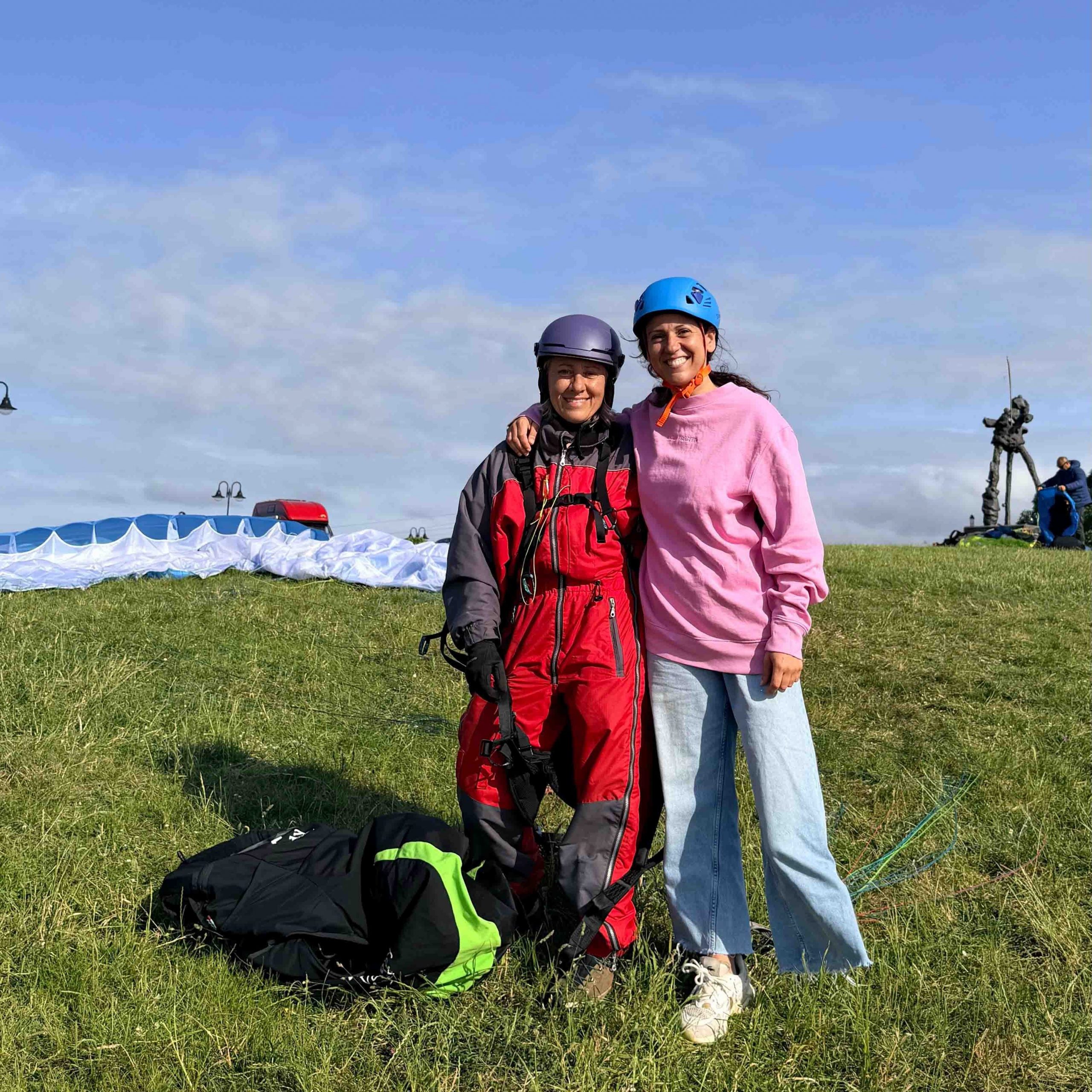 Turismo accesible Gijón: Día 2 23 turismo accesible gijon parapente vuelaasutiras edited 1 scaled